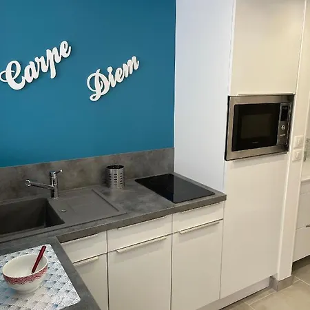 Apartment Golden Paradise 007 Port Nat