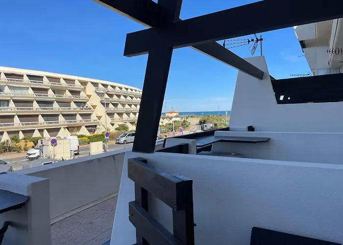 Golden Paradise 007 Port Nat アグド