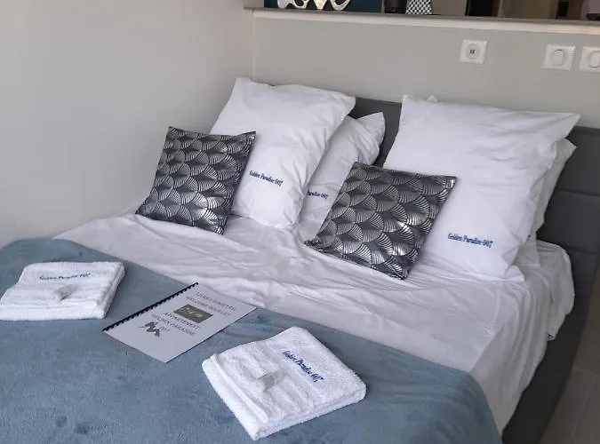 Golden Paradise 007 Port Nat